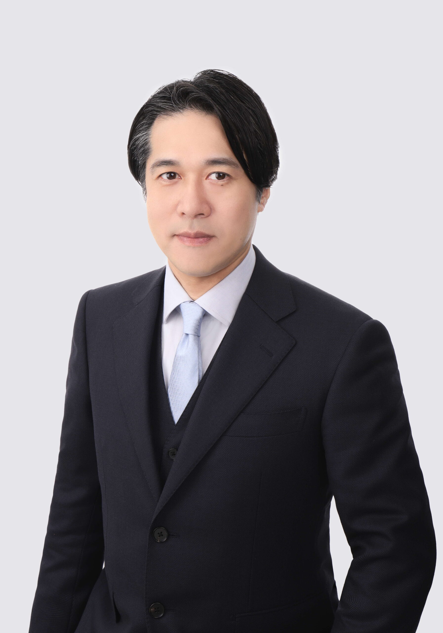 代表取締役社長　角谷 修一