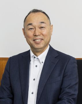 みやぎ生協　代表理事　尾川　輝敏